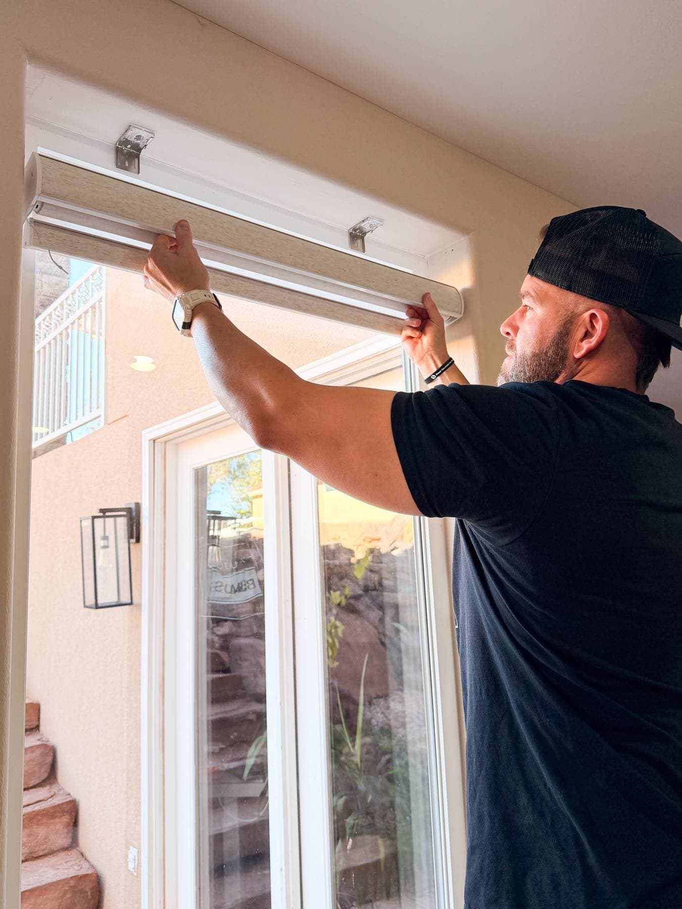 installing blinds